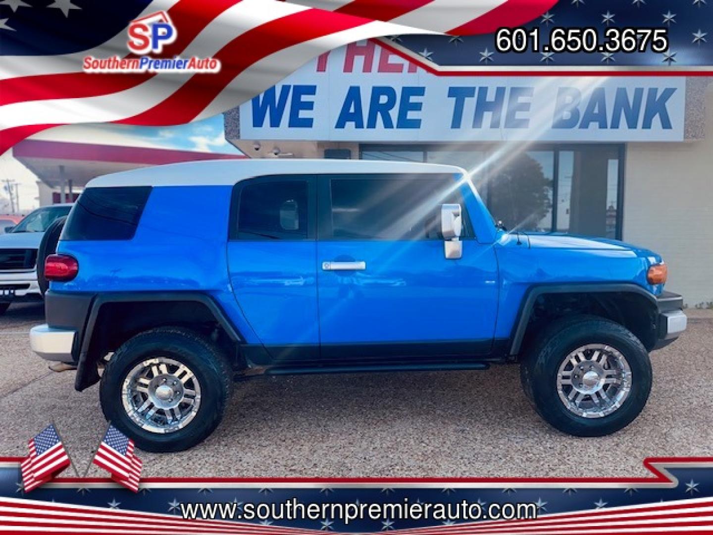 2007 BLUE TOYOTA FJ CRUISER S (JTEBU11F570) , located at 922 W. Beacon St., Philadelphia, MS, 39350, (601) 650-3675, 32.770447, -89.127151 - Photo#6